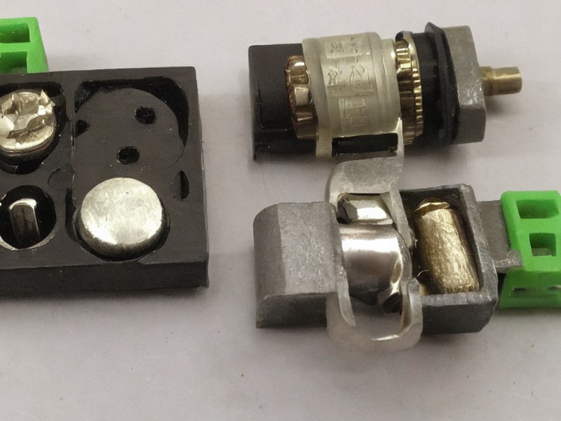 AC/DC电源应用产品资料 CAN收发器导航 2
